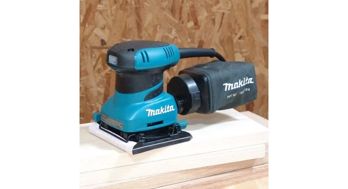 Ponceuse vibrante Makita BO4556K - Ponceuse vibrante dans mallette - 200W - 112 x 102mm 5 Ponceuse vibrante Makita BO4556K - Ponceuse vibrante dans mallette - 200W - 112 x 102mm – Image 3