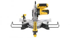 Scie à onglet Powerplus POWX075710S - Scie à onglets télescopique 1600W-210mm -Outil électroportatif Soldes 8458e35688cee18ad07f72b82405dd41