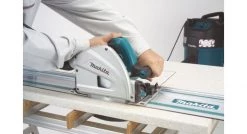 Scie plongeante Makita SP6000J1X2 - Scie plongeante - incl. rail de guidage (2pcs) dans fourreau et MAKPAC - 1300W - 165mm 10 Scie plongeante Makita SP6000J1X2 - Scie plongeante - incl. rail de guidage (2pcs) dans fourreau et MAKPAC - 1300W - 165mm -Outil électroportatif Soldes c4292669e727ec98e8a9d8e35636b346