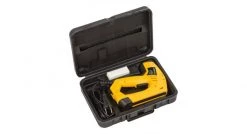 Agrafeuse electrique Powerplus POWX13700 - Agrafeuse - cloueuse 45W -Outil électroportatif Soldes cfac20c109da58447fc929cc13e64582