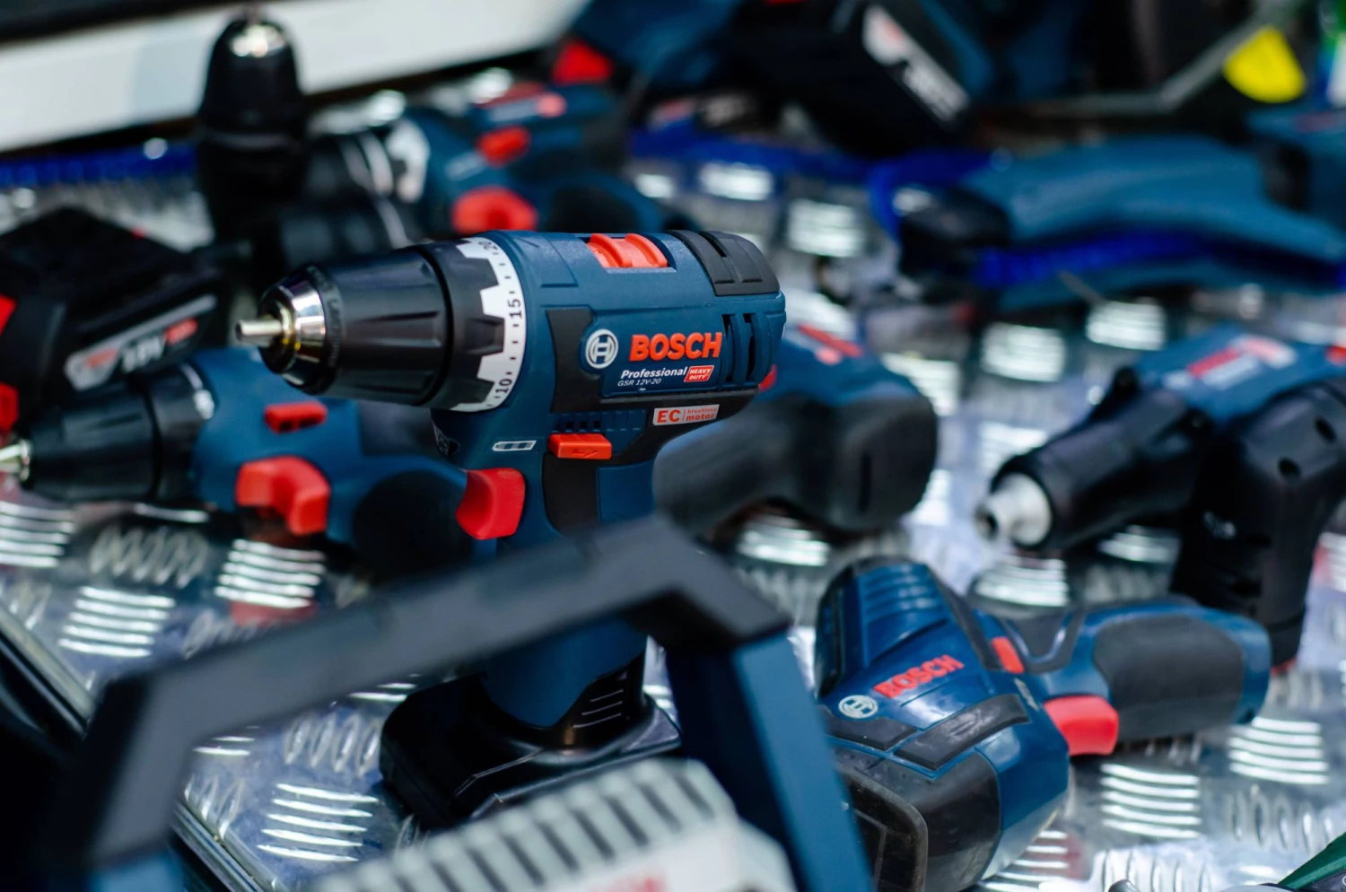 Page de garde -Outil électroportatif Soldes outillage electroportatif bosch